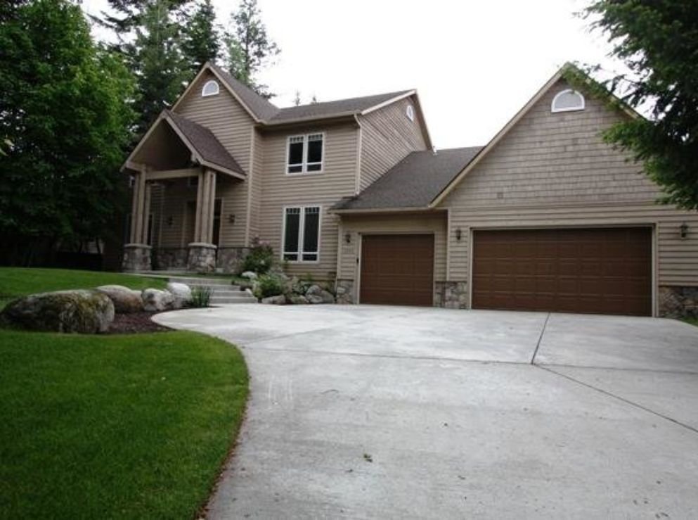 3040 E Point Hayden Drive